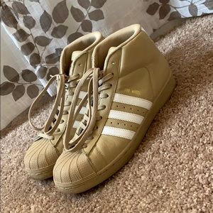 Gold Pro Model Adidas